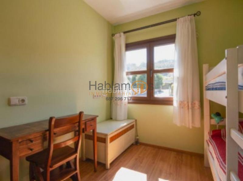 Foto b9f8102a-9ffb-4d15-8ca8-c10f36ec1530. Chalet con riscaldamento parcheggio in Nantes Sanxenxo