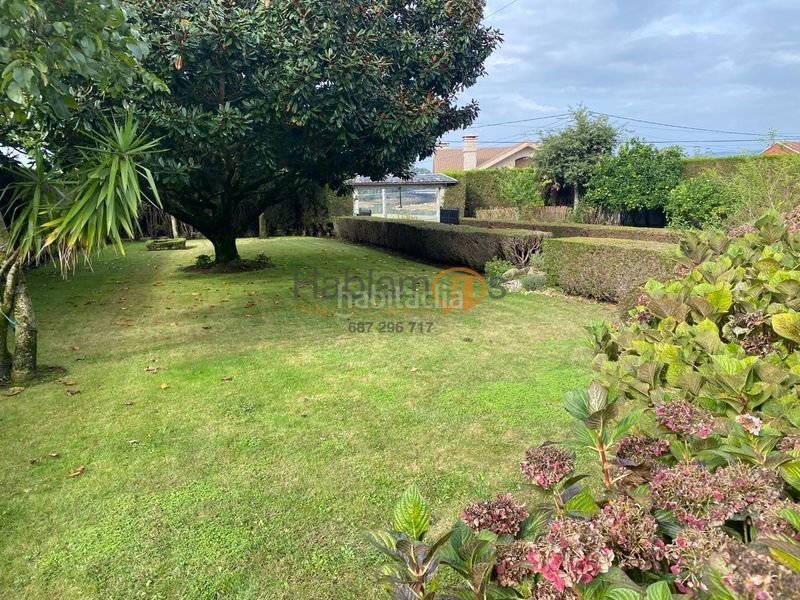 Foto aaaece2a-ed33-4019-9be0-f6d27b300255. House with heating parking in Vilanova de Arousa
