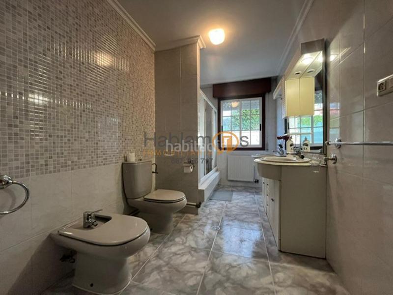 Foto 1c3497ff-17be-4c76-8d50-5e6ef919b368. Haus mit heizung parking in Cotobade