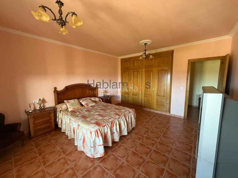 Foto a1a2d3b8-9a2b-4733-bd0f-f215d6f233c3. House with heating parking in Vilagarcía Vilagarcía de Arousa