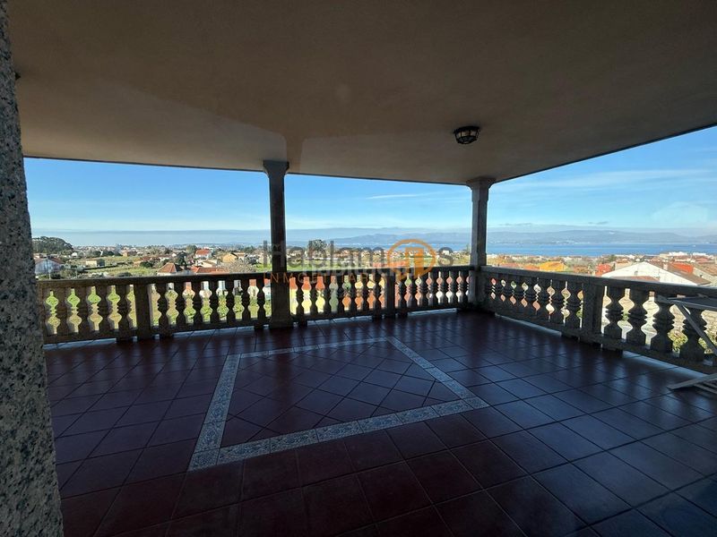 Foto cc8586b5-3275-47f7-8b53-7a458db950b8. House with heating parking in Vilagarcía Vilagarcía de Arousa