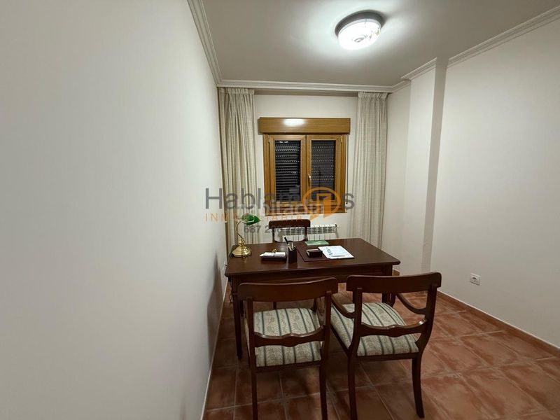 Foto ebc1eba8-1bd5-4bcf-b489-8779a04ac213. House with heating parking in Vilagarcía Vilagarcía de Arousa