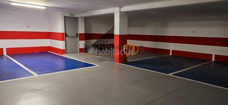 Foto 252c3d12-ca22-4a5c-a09f-680891d8727c. Aparcament cotxe a Vilagarcía Vilagarcía de Arousa