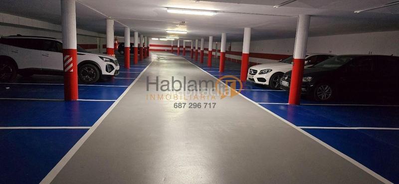 Foto 7a41a505-963c-4f60-84d0-590cb93e0287. Parking coche en Vilagarcía Vilagarcía de Arousa