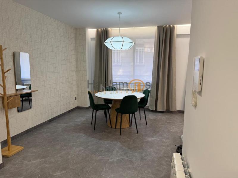 Foto 12d1eeac-1c9e-4716-be29-43591b48407c. Appartamento con riscaldamento in Zona de Plaza de Barcelos Pontevedra