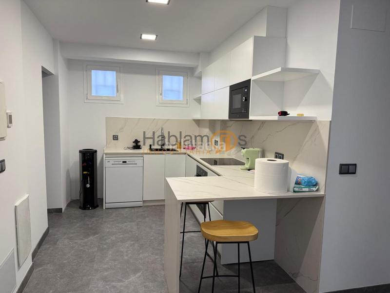 Foto 9099c375-5340-4fe9-8750-256087f81c84. Etagenwohnung mit heizung in Zona de Plaza de Barcelos Pontevedra