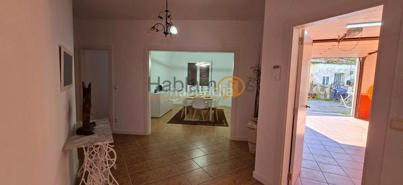 Foto 0b46dcfe-a51c-48e3-8631-8a819c4a5e08. Casa con riscaldamento parcheggio in Illa de Arousa (A)