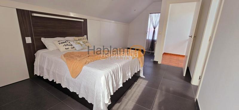Foto 37fab4bc-0a11-4f1f-9219-f9e18732dcde. Casa con riscaldamento parcheggio in Illa de Arousa (A)