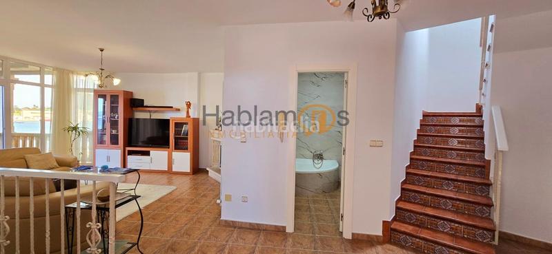Foto 4f7ac262-fc46-4741-8acb-159ab2a11a41. Casa con riscaldamento parcheggio in Illa de Arousa (A)