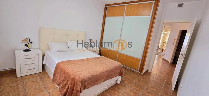 Foto e56300e3-a543-48cb-b8d9-55fe0c06aa03. Casa con riscaldamento parcheggio in Illa de Arousa (A)