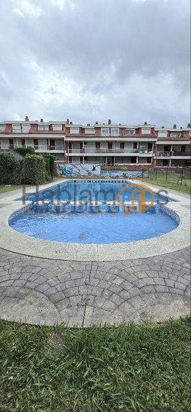 Foto 4e9d3de3-aef8-437d-8322-877b78394327. Pis amb calefacció aparcament piscina a O Carril Vilagarcía de Arousa