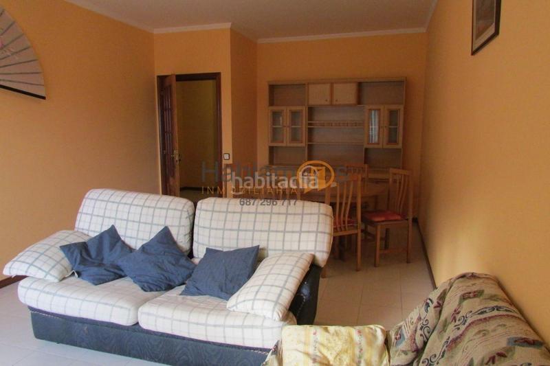 Foto bd001f25-b91e-4b0b-8cd8-250f9e62b620. Piso en Cambados