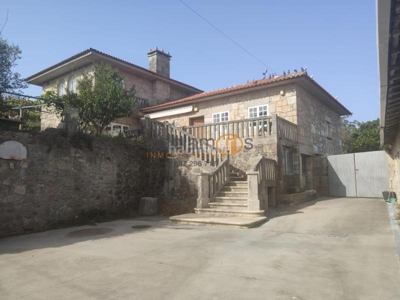 Foto d2f245d1-d71a-4c8d-8973-f0b8a3036b34. Casa en Vilanova de Arousa