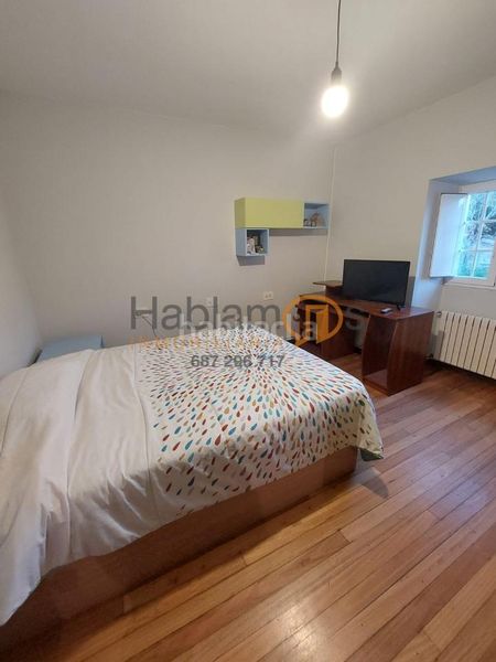 Foto 2cc97d73-8a51-4bf2-84fe-7269fc896b13. House with heating parking in Vilanova de Arousa