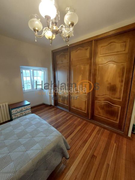 Foto b18e778a-2b70-4dfb-b712-dd75c8f78340. House with heating parking in Vilanova de Arousa