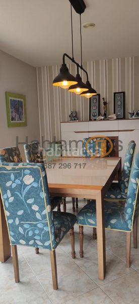 Foto d7490c92-76b6-45bd-a0ed-a946b28a34af. House with heating parking in Vilanova de Arousa