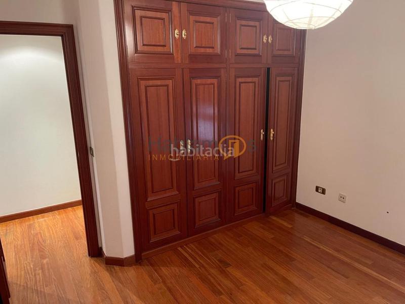 Foto 523dd29e-f701-461b-bd51-dd9f786c71ca. Appartamento con riscaldamento parcheggio in Plaza España - Corte Inglés Vigo