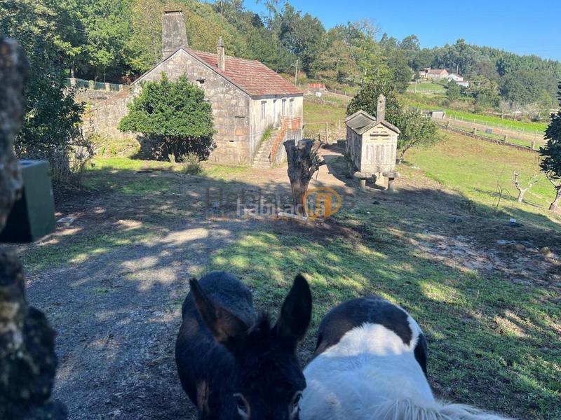 Foto 66b81ab4-322d-45ff-a2dd-f9e06cfa5ca3. Country house with parking in Parroquias Rurales Pontevedra