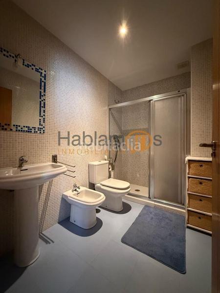 Foto 369c48dd-e05a-48b2-945c-d66bd892172b. Flat with heating parking in Poio