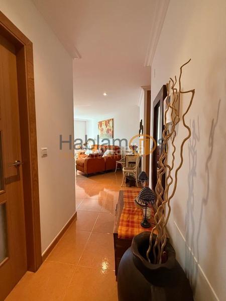 Foto 4468d005-1231-447c-8e75-07e0b07e7f5a. Flat with heating parking in Poio