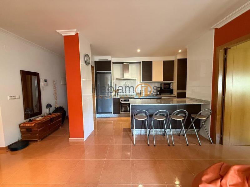 Foto 74be6fa9-80a7-4d6c-bcc9-e130efa78d7f. Flat with heating parking in Poio