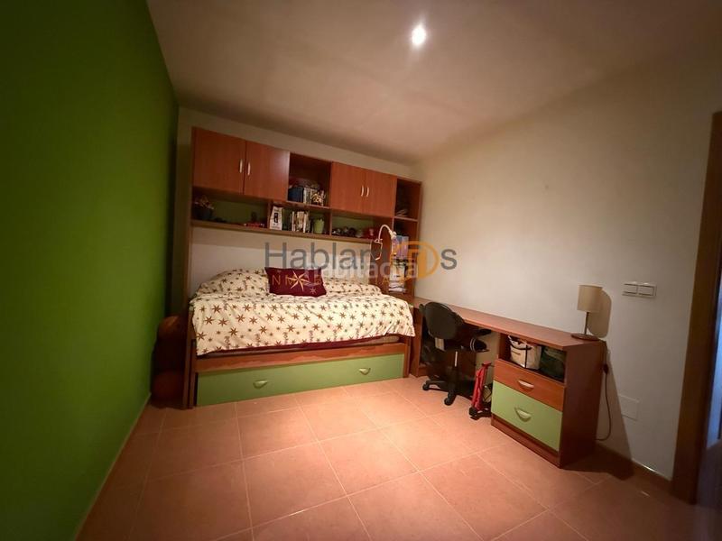 Foto 8a218794-2156-4bc2-b0e3-2bf73d47f4c1. Flat with heating parking in Poio