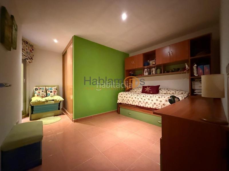 Foto c8344573-13a9-4f65-9dea-6e5f045fc642. Flat with heating parking in Poio