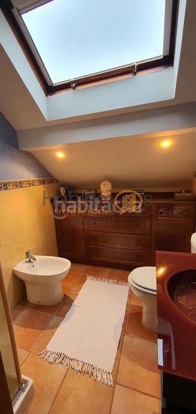 Foto 048f6e6b-3ae5-4454-bb35-8f48a9f1af91. Chalet with heating parking pool in Vilanova de Arousa