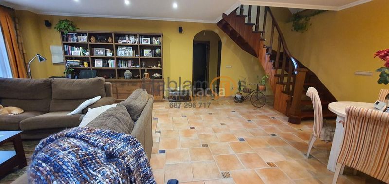 Foto 119359cc-3f50-4dc5-acea-fd53ba1b68a9. Chalet with heating parking pool in Vilanova de Arousa