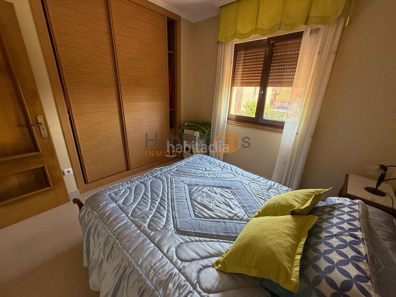 Foto feae7534-f598-4d4b-9a07-1943ec5843a2. Casa pareada en Noalla Sanxenxo