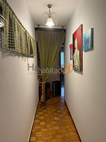 Foto f28bb3c3-6735-4f2a-a46f-089f46707930. Appartamento con riscaldamento parcheggio in Zona Fernández Labreda Pontevedra