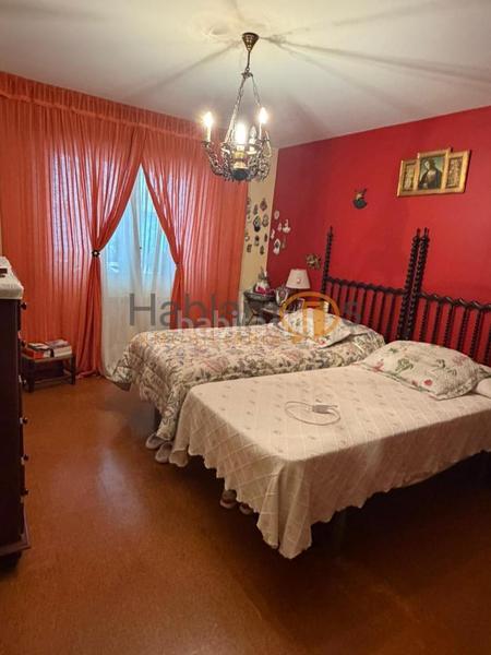 Foto f03a63aa-56be-4df2-bbbc-836b99a69489. Flat with heating parking in Zona Fernández Labreda Pontevedra