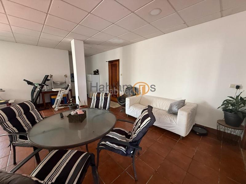 Foto 39732db8-f3a8-4135-9dfc-7ef8d602fc41. Maison avec chauffage parking dans Cambados