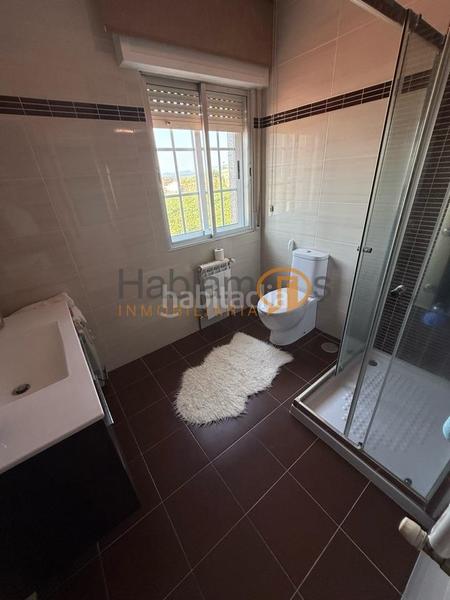 Foto c505e711-85cc-4304-a4e0-876ba804a28f. Maison avec chauffage parking dans Cambados