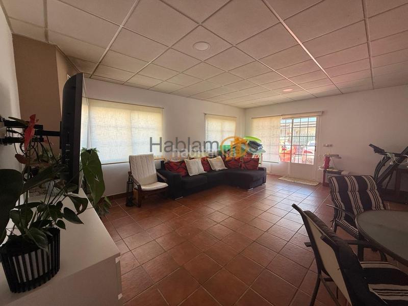 Foto db61a968-c4d7-4026-b01e-9791c5ff34d6. Maison avec chauffage parking dans Cambados