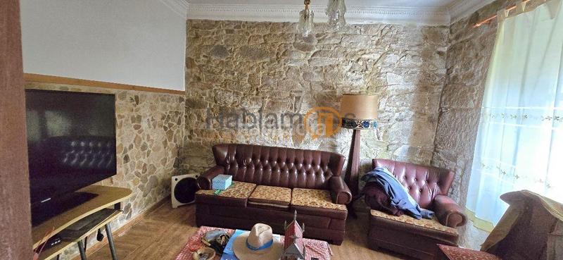 Foto 4af434ae-5d15-41bc-92bb-219603bca8d8. Maison avec chauffage parking dans Bamio Vilagarcía de Arousa