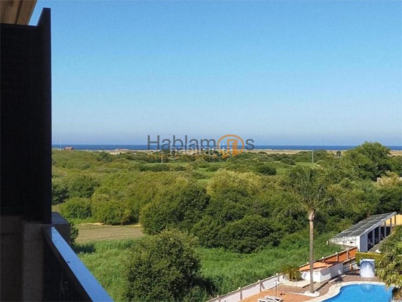 Foto d309957f-9e44-40b6-99e3-5780edefd9e2. Appartement avec chauffage parking piscine dans Noalla Sanxenxo