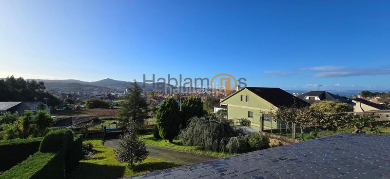 Foto 09ad0b76-fab0-4cf8-965f-e1ff6e6f94d9. Xalet amb calefacció aparcament piscina a Vilagarcía Vilagarcía de Arousa