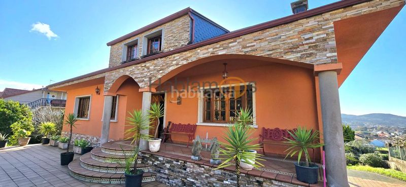 Foto 0a63fd64-bdd8-4792-9b93-deb7eac7ed8d. Xalet amb calefacció aparcament piscina a Vilagarcía Vilagarcía de Arousa