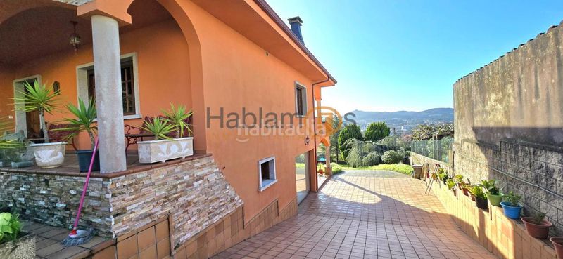 Foto 17603b3e-cb1d-42e4-9ed1-0b4e4b06c252. Xalet amb calefacció aparcament piscina a Vilagarcía Vilagarcía de Arousa