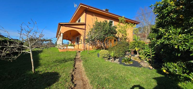 Foto 3dfdd747-a815-481d-b1af-101d0e6ff80e. Xalet amb calefacció aparcament piscina a Vilagarcía Vilagarcía de Arousa