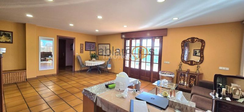 Foto 440c35b0-6ccd-4af8-b481-ccd38c08ea83. Xalet amb calefacció aparcament piscina a Vilagarcía Vilagarcía de Arousa