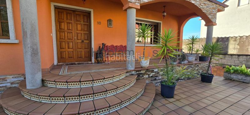 Foto 98aab7f9-7872-441c-b19f-225b6e0a274f. Xalet amb calefacció aparcament piscina a Vilagarcía Vilagarcía de Arousa