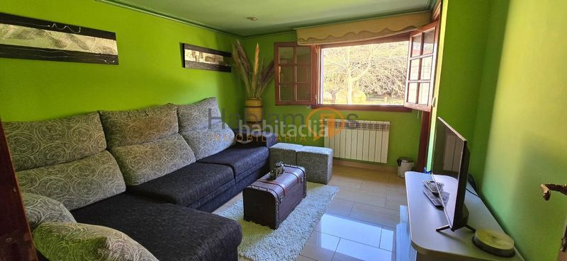 Foto b1a5987e-fc25-4864-a12d-0bc3dafea3e9. Xalet amb calefacció aparcament piscina a Vilagarcía Vilagarcía de Arousa