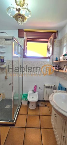 Foto c0a57d5d-f76b-4b0b-8aae-6f341423e225. Xalet amb calefacció aparcament piscina a Vilagarcía Vilagarcía de Arousa