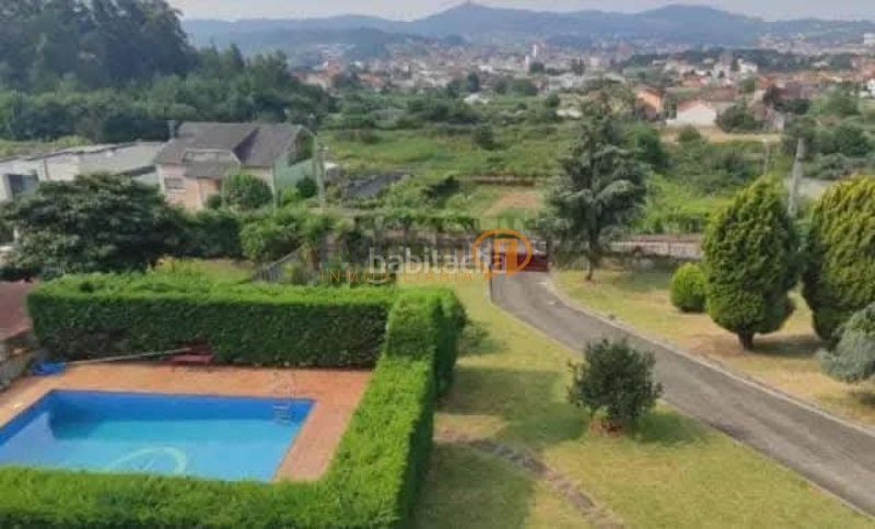 Foto cd6de61c-3afb-47c8-a5b0-32d626edb407. Xalet amb calefacció aparcament piscina a Vilagarcía Vilagarcía de Arousa