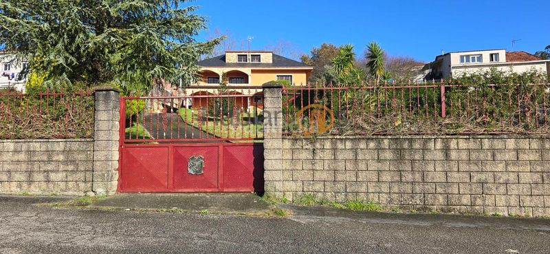 Foto ef01f303-443f-45f7-bdbb-935bba82143e. Xalet amb calefacció aparcament piscina a Vilagarcía Vilagarcía de Arousa