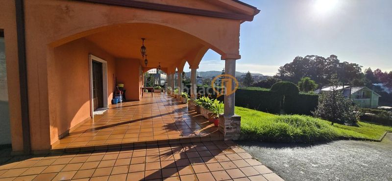 Foto f401294c-dd93-4b3e-a945-fbd758589c1f. Xalet amb calefacció aparcament piscina a Vilagarcía Vilagarcía de Arousa