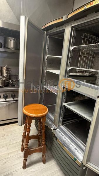 Foto 9408b7e1-5f9a-4f17-b8f6-661d0e006a5e. Local comercial a Illa de Arousa (A)