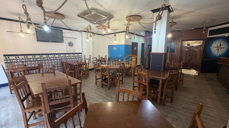 Foto d0ebbf26-ebfd-4790-b94f-efd10abd4e62. Local comercial a Illa de Arousa (A)